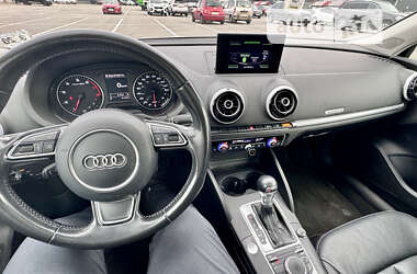 Седан Audi A3 2015 в Києві