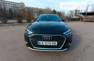 Хэтчбек Audi A3 2021 в Киеве