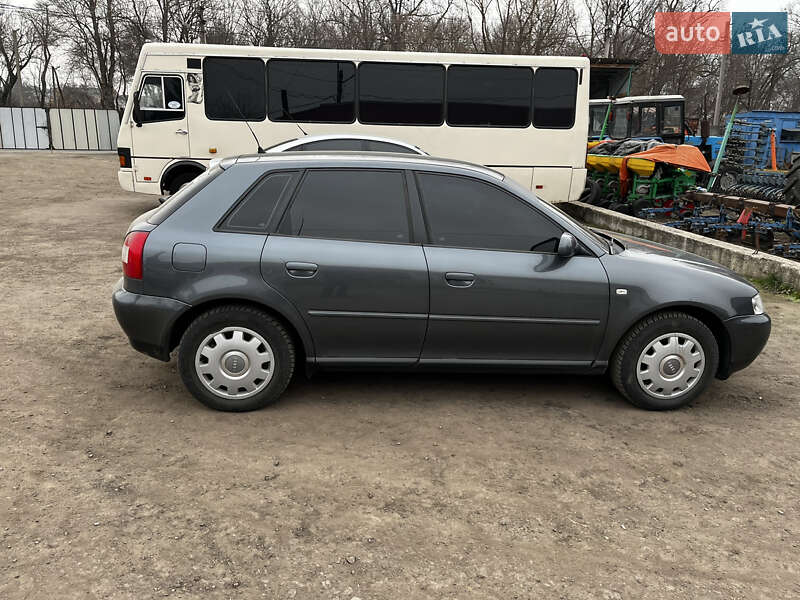 Хэтчбек Audi A3 2002 в Балте