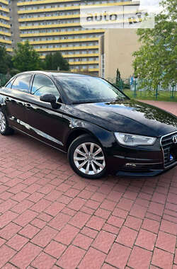 Седан Audi A3 2015 в Києві