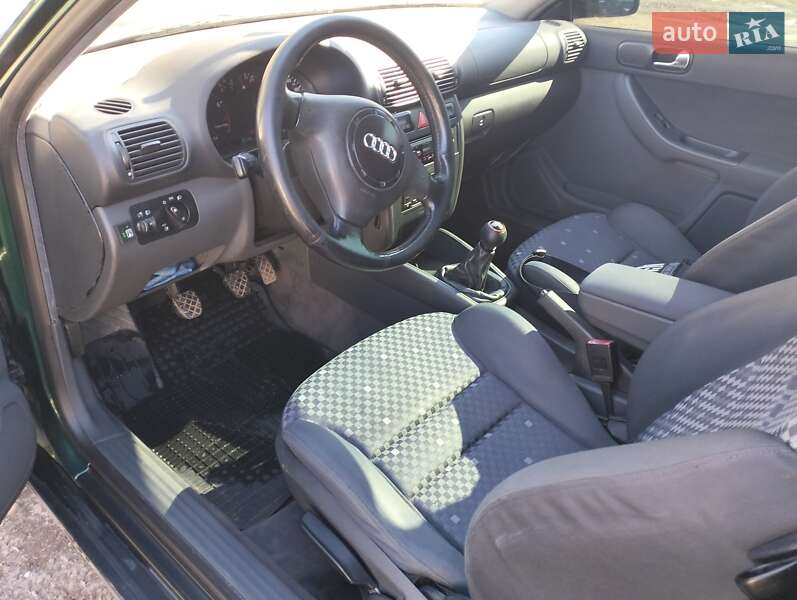Хэтчбек Audi A3 1998 в Львове