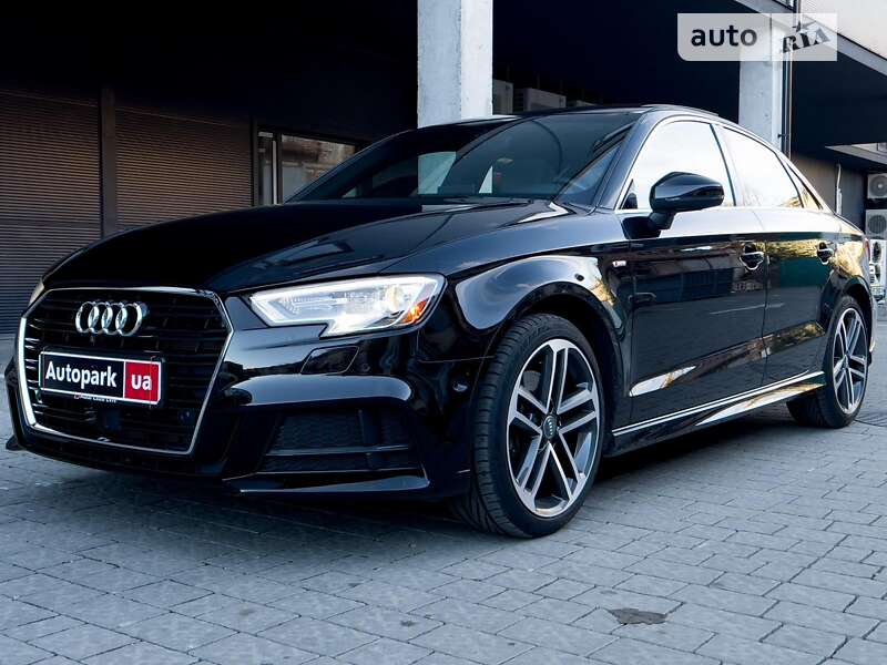 Седан Audi A3 2016 в Львове