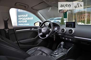Хэтчбек Audi A3 2015 в Харькове