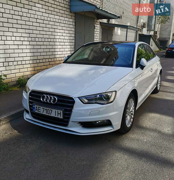 Седан Audi A3 2016 в Днепре фото 18 Седан Audi A3 2016 в Днепре