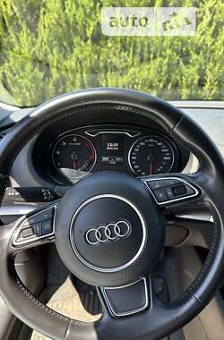 Хетчбек Audi A3 2016 в Дніпрі