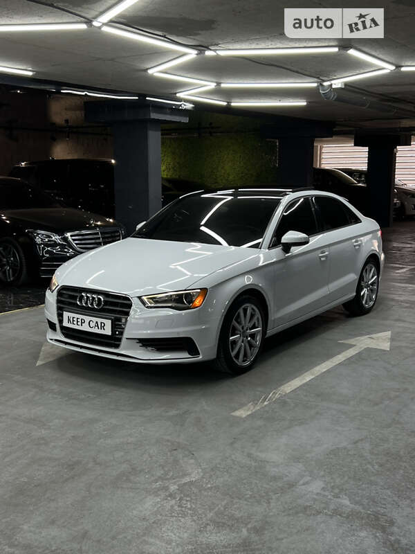 Седан Audi A3 2014 в Одессе