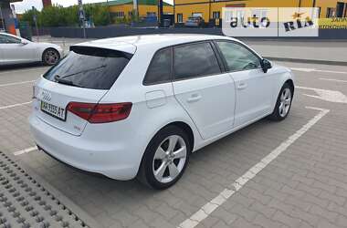 Хэтчбек Audi A3 2013 в Киеве