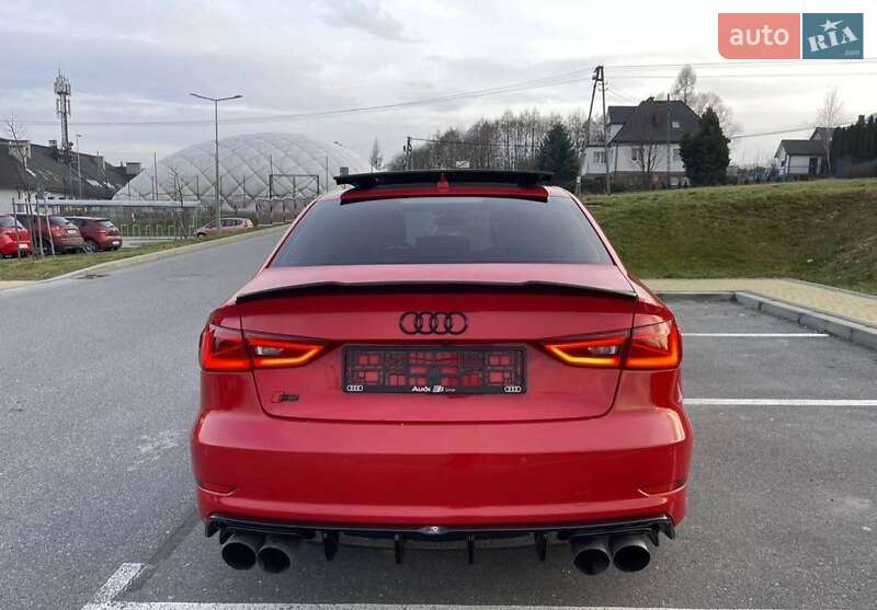 Седан Audi A3 2015 в Одессе