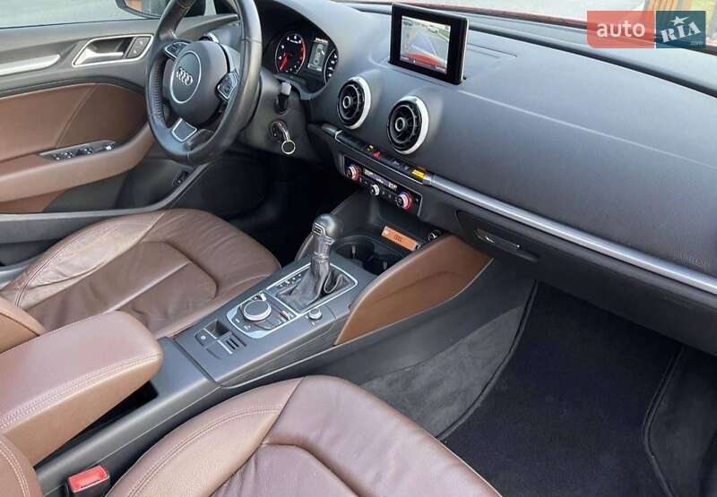 Седан Audi A3 2015 в Одессе