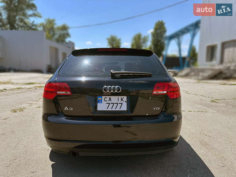 Хетчбек Audi A3 2010 в Черкасах