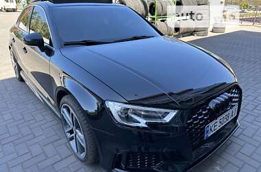 Седан Audi A3 2016 в Кривому Розі