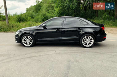 Седан Audi A3 2014 в Львове