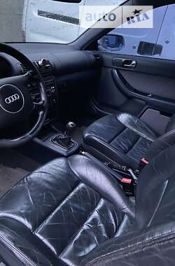 Хэтчбек Audi A3 2001 в Млинове