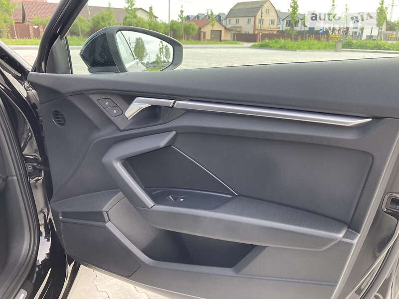 Седан Audi A3 2021 в Ірпені