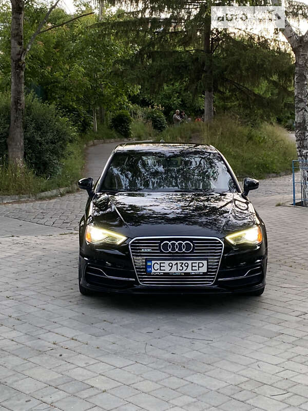 Хэтчбек Audi A3 2015 в Черновцах