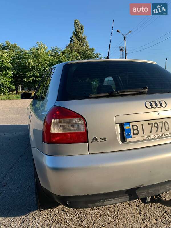 Хэтчбек Audi A3 2001 в Кременчуге