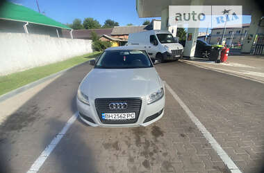 Хэтчбек Audi A3 2008 в 