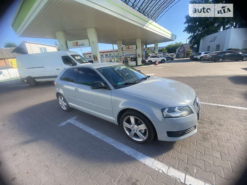 Хэтчбек Audi A3 2008 в Чернигове