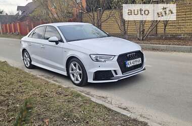 Седан Audi A3 2015 в Києві