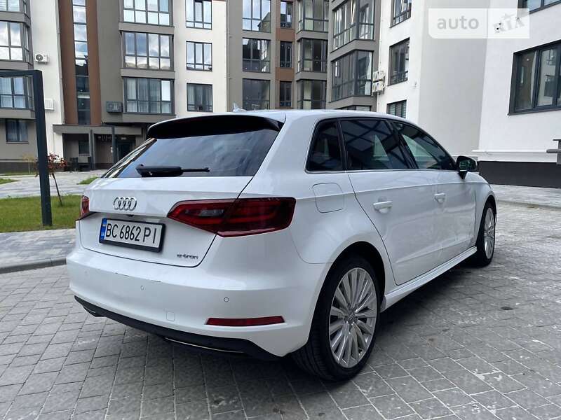 Хэтчбек Audi A3 2016 в Львове фото 6 Хэтчбек Audi A3 2016 в Львове