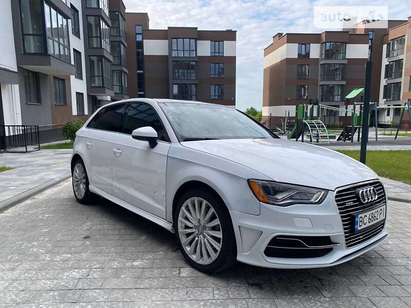 Хэтчбек Audi A3 2016 в Львове фото 4 Хэтчбек Audi A3 2016 в Львове