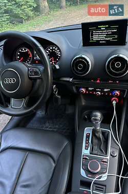 Седан Audi A3 2015 в 