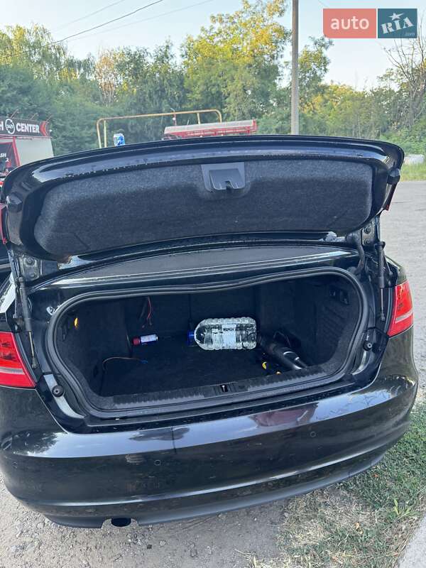 Кабриолет Audi A3 2011 в Кривом Роге