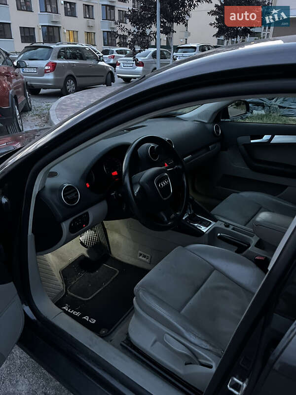 Хэтчбек Audi A3 2007 в Киеве