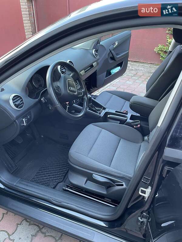 Хэтчбек Audi A3 2012 в Ковеле