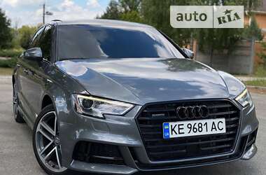 Седан Audi A3 2017 в Дніпрі