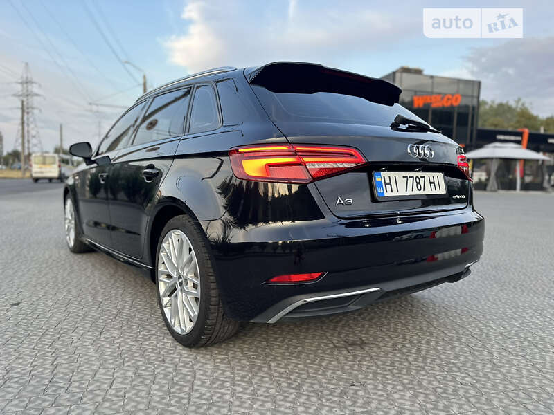 Хэтчбек Audi A3 2017 в Полтаве