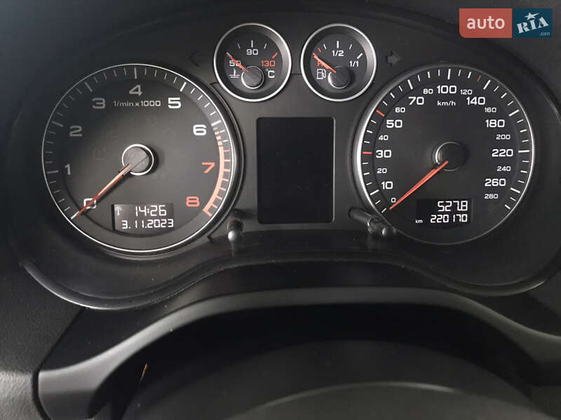 Хетчбек Audi A3 2010 в Карлівці фото 40 Хетчбек Audi A3 2010 в Карлівці