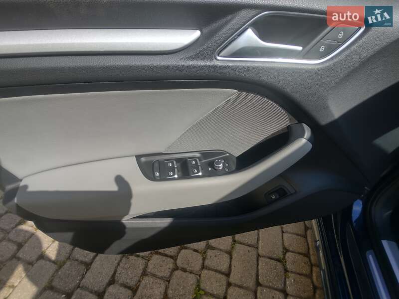 Хэтчбек Audi A3 2017 в Львове