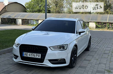 Хэтчбек Audi A3 2013 в Днепре