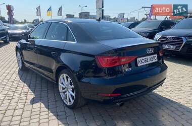 Седан Audi A3 2015 в Львове