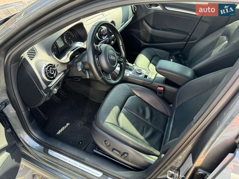 Хэтчбек Audi A3 2015 в Запорожье фото 8 Хэтчбек Audi A3 2015 в Запорожье