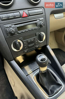 Хэтчбек Audi A3 2005 в 