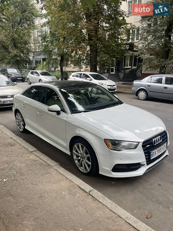 Седан Audi A3 2016 в Хмельницком