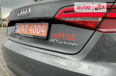 Хэтчбек Audi A3 2020 в 