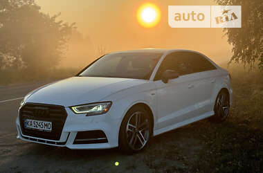 Седан Audi A3 2019 в Києві