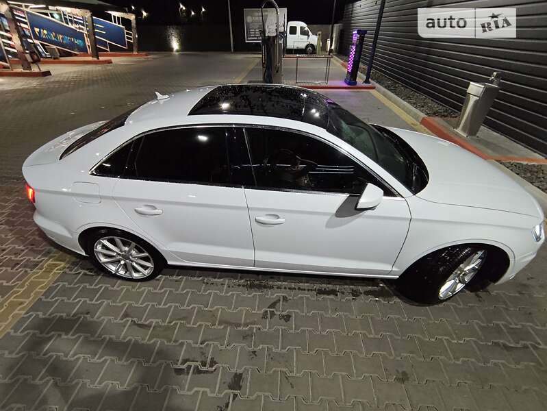 Седан Audi A3 2015 в Белой Церкви