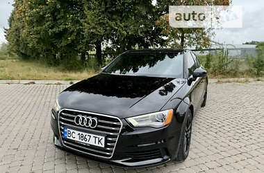 Седан Audi A3 2014 в Львове