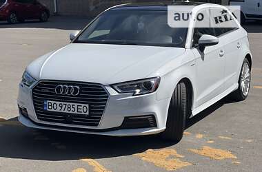 Хэтчбек Audi A3 2017 в Тернополе