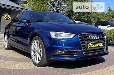 Седан Audi A3 2015 в Львові