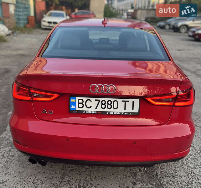 Седан Audi A3 2014 в Львове