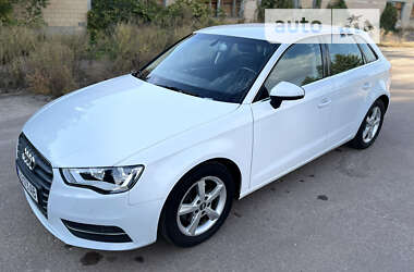 Хетчбек Audi A3 2013 в Мені