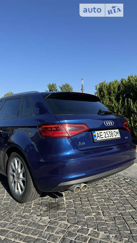 Хетчбек Audi A3 2015 в Дніпрі