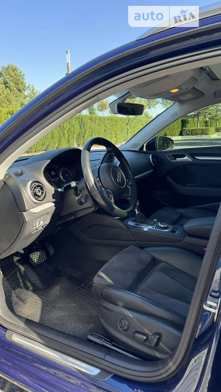 Хетчбек Audi A3 2015 в Дніпрі
