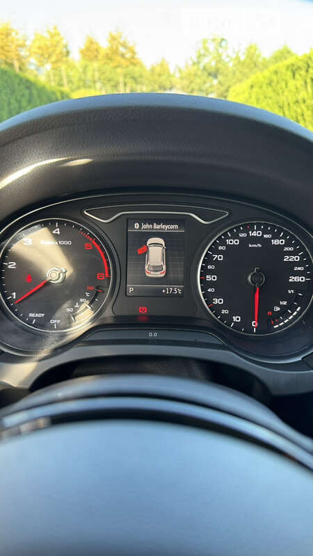 Хетчбек Audi A3 2015 в Дніпрі