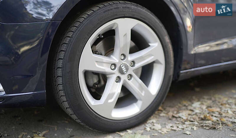 Седан Audi A3 2018 в Львове